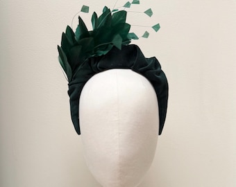 Bottle Green Fascinator Feather Velvet Padded Headband Fascinator Headpiece Wedding Guest Hairband Halo Dark Green Emerald Race Day