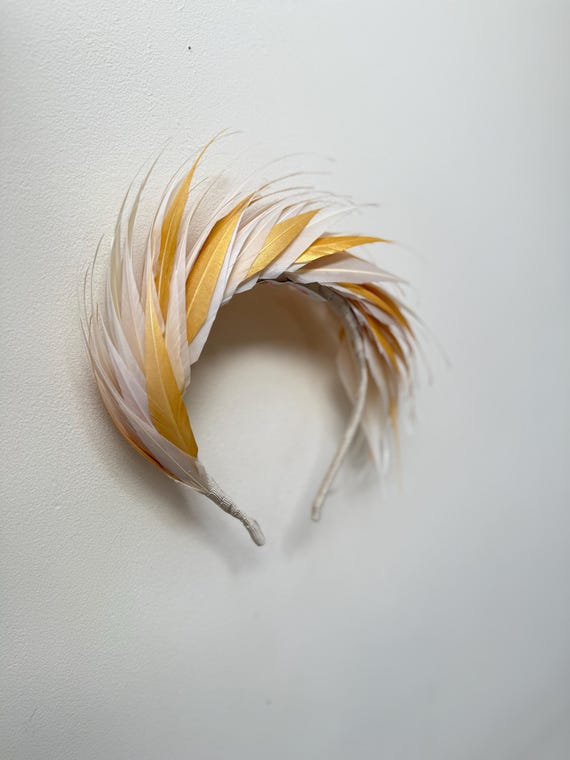 Cream Feather Fascinator Headband, Elegant Halo Crown  display picture 3
