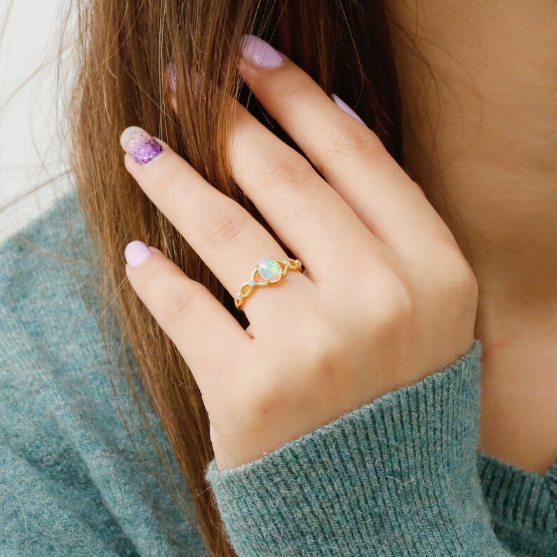 14k Solid Gold Opal RingDiamond RingOpal RingOctober Birthstone RingOpal Diamond RingVintage Ring Fancy Ring Australian Opal Ring