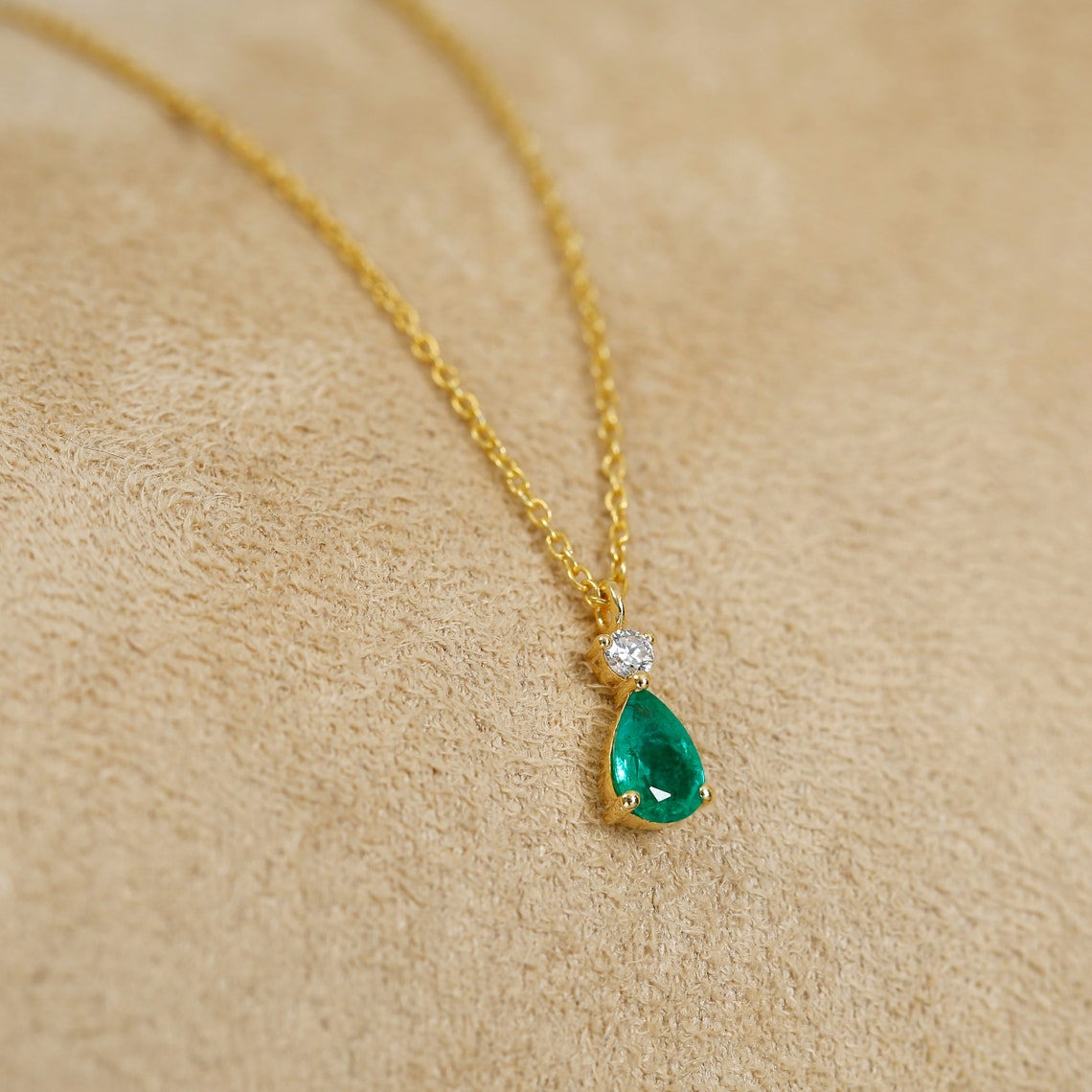 Genuine Emerald Pear Shape Pendant Necklaces in 14k Gold / | Etsy