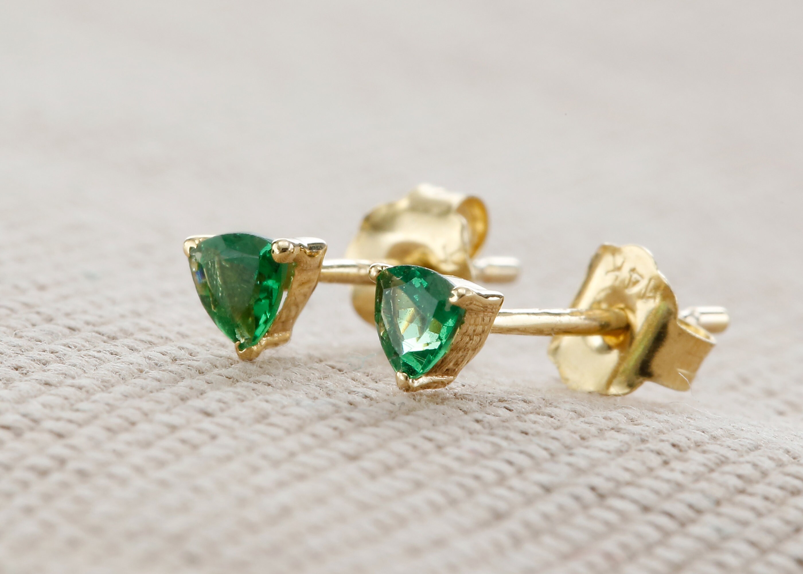 Green Trillion Studs Earrings 14k Solid Gold / Etsy