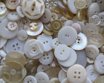 Lot of 1/2 Cup / Approx 150 Vintage White Cream Clear Glass MOP Plastic Buttons Crafting Pinterest