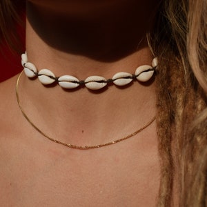 Cowie shell chocker necklace