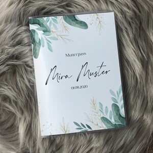 Mutterpass Hülle "Leaves" PERSONALISIERT