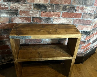 The Odell rustic bookcase