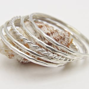 Silver Stack Bands Set, Silver Hammered and Twist Band Set, 5 Piece of Silver Stack Band Set