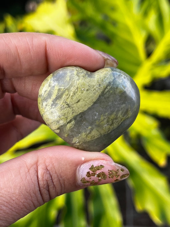 Opal • Heart Shaped Green Opal • Mexican Green Opal in Quartz • Heart  Shaped Crystal • Valentine Gift • Heart Shaped Green Opal Crystals