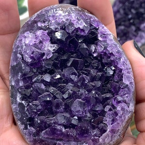 AMETHYST FREE FORMS • Amethyst • Purple Amethyst • Amethyst Clusters • Amethyst Points • Raw Amethyst