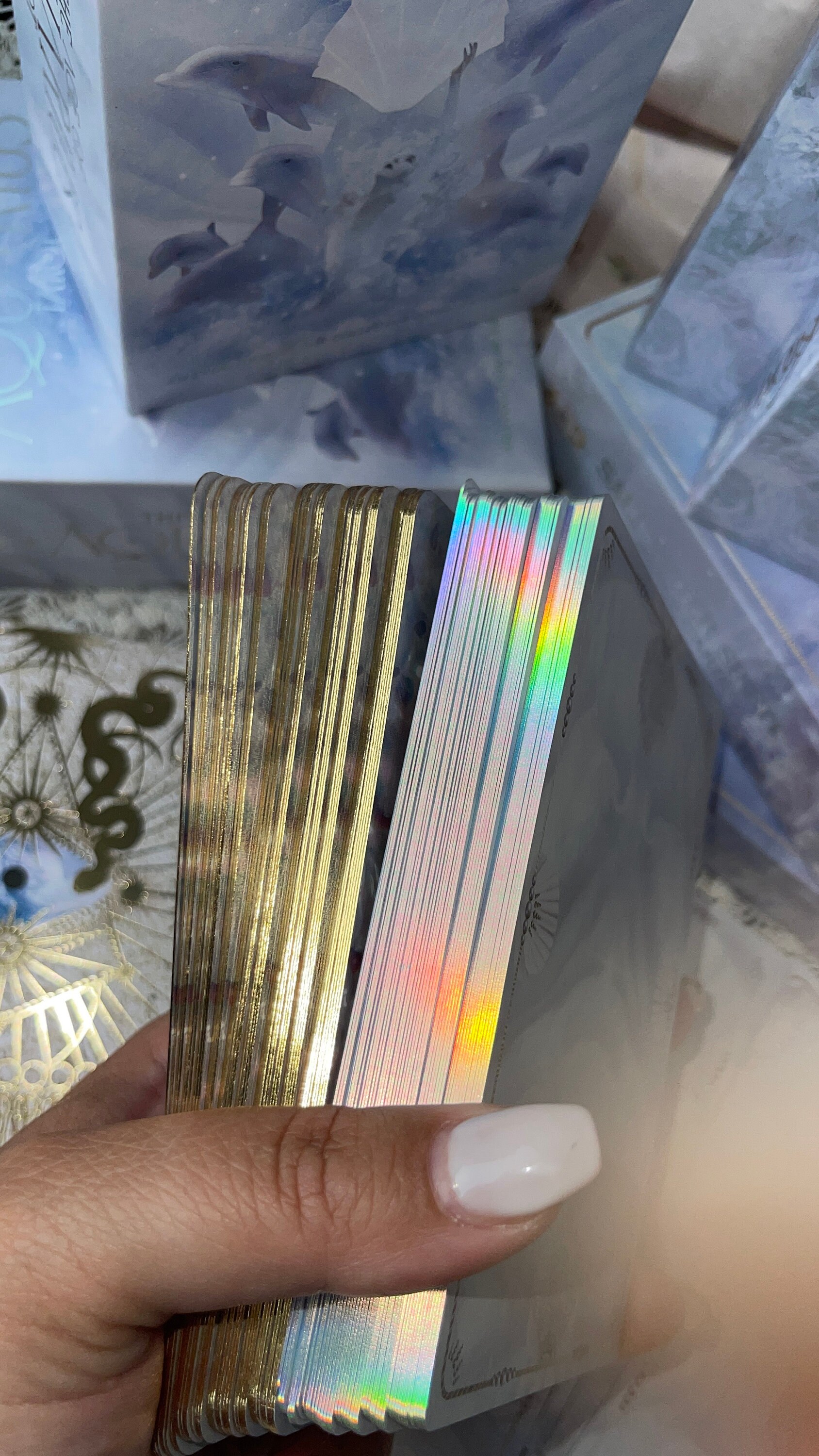 Pearls of Wisdom タロットカード Pearls of Wisdom Oracle Card Deck | Gold Foil Oracle Cards
