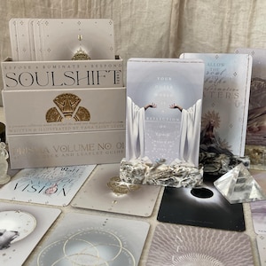 Cartes d'Oracle Soul Shift | Pour les débutants | Rituel Quotidien | Demande de renseignements | Réflexion | Esthétique | Affirmation | Outils de pleine conscience | Format voyage