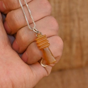 Djed pillar amulet agate stone amulet,heart center of sense and conscience,handcraft-Antiques, mythology, precious stone Amuleto