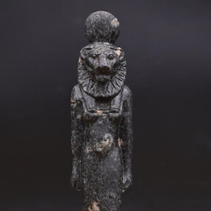 Sekhmet-Ancient Egyptian-Lion-Goddess of war-Egyptian Statue-Nice Antiques-Replica-Egyptian Home Decor
