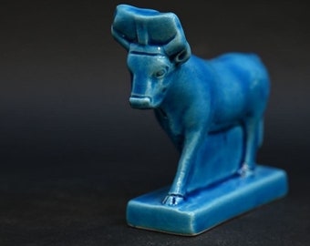 エジプト製の雄牛の姿をした有名なアピス神の像 - Etsy 日本
