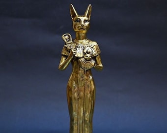 バステト像 - 古代エジプトの猫の女神バステト - 複数の色 - エジプト
