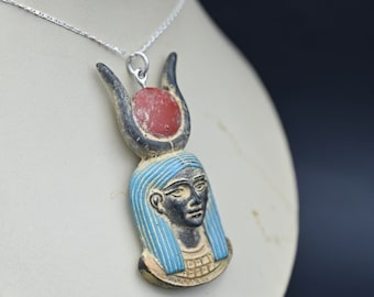 Amulet of Hathor, Amuleto della dea Hathor, Goddess of love and protection, Handmade Egyptian antiques.
