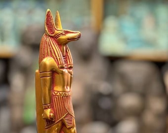 Anubis-Gorgeous goldenstatue of the Egyptian god of mummification &protector of the royal tomb handicraft/Egyptian statues/sculptures/museum