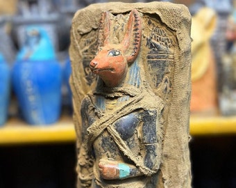 Ancient Egyptian Anubis Statue: Jackal God Replica