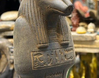 玄武岩製セト像 – 古代エジプトの混沌の神、エジプト製 - Etsy 日本
