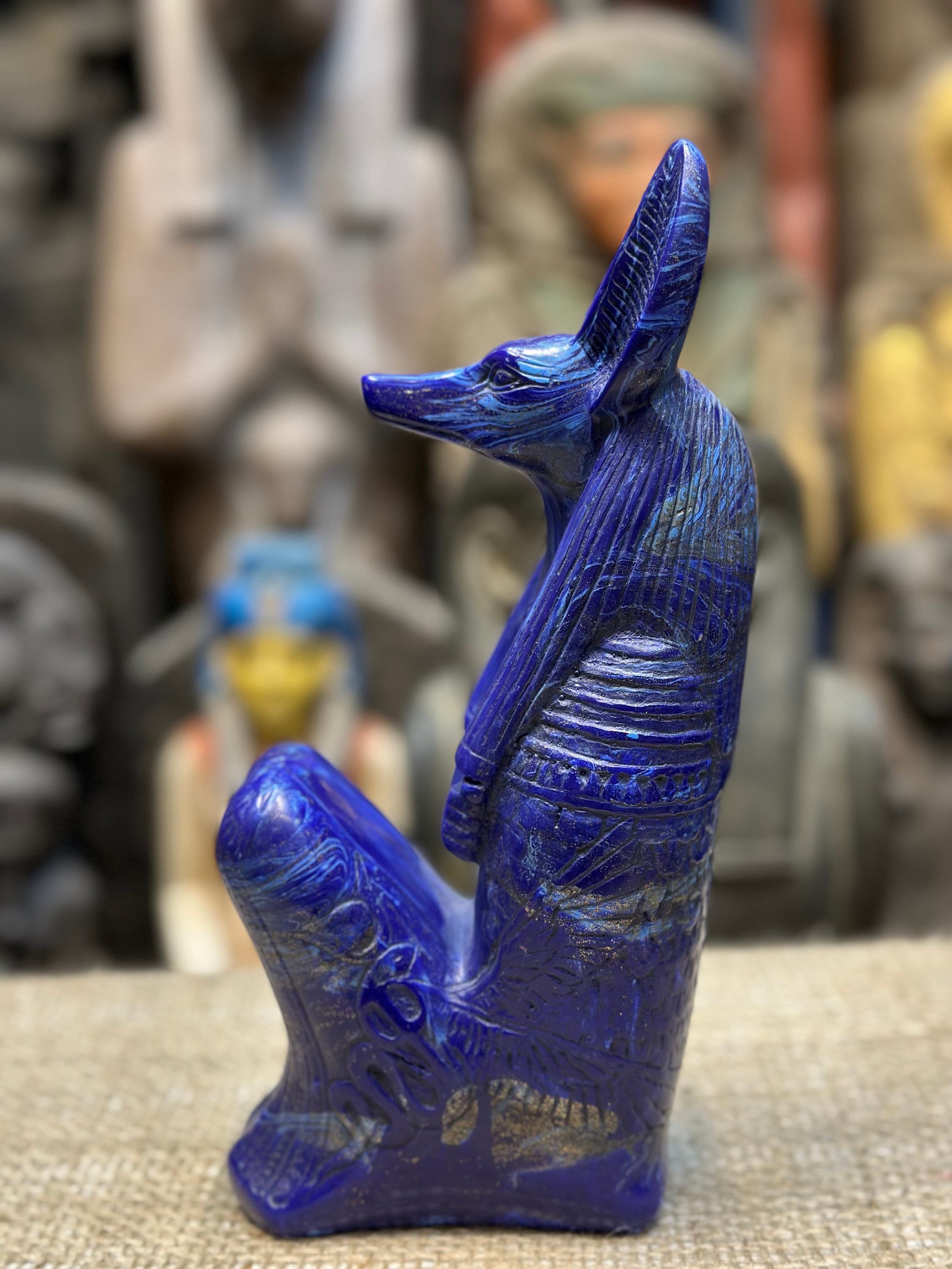 ラピスラズリ アヌビス アヌビス - ミイラ化の神の素晴らしい青いラピスラズリ像 - 守護