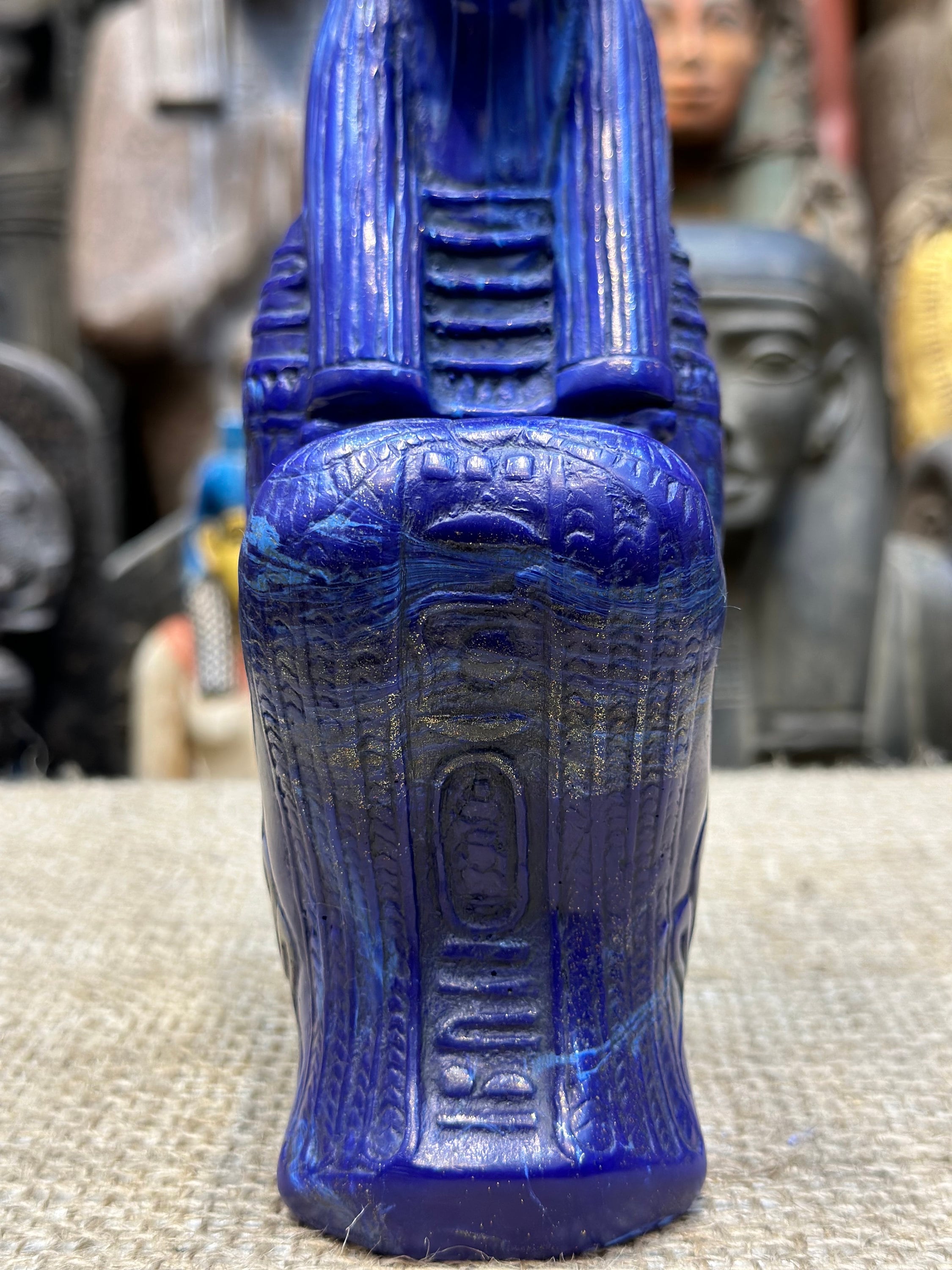 アヌビス - ミイラ化の神の素晴らしい青いラピスラズリ像 - 守護