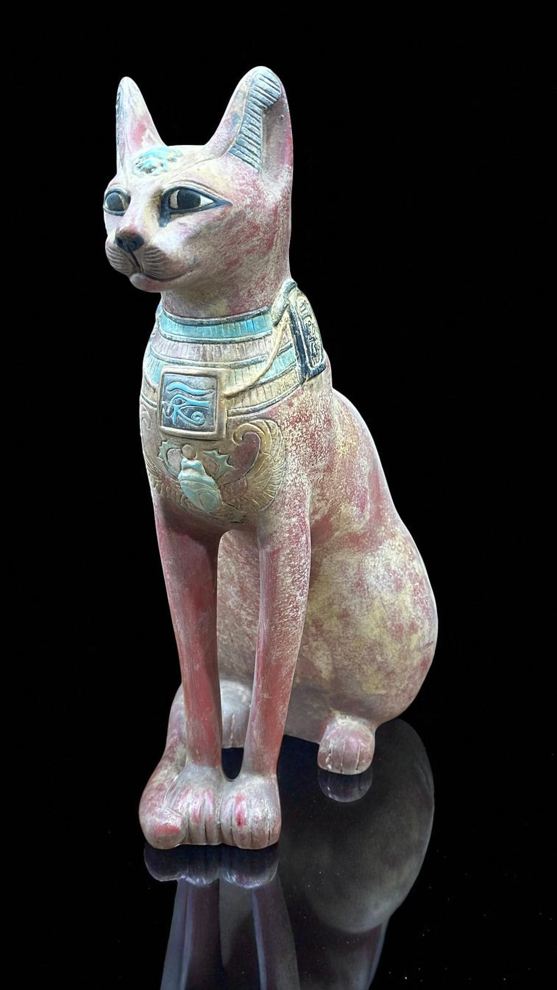 エジプトの守護女神バステト猫像（博物館レプリカ） - Etsy 日本