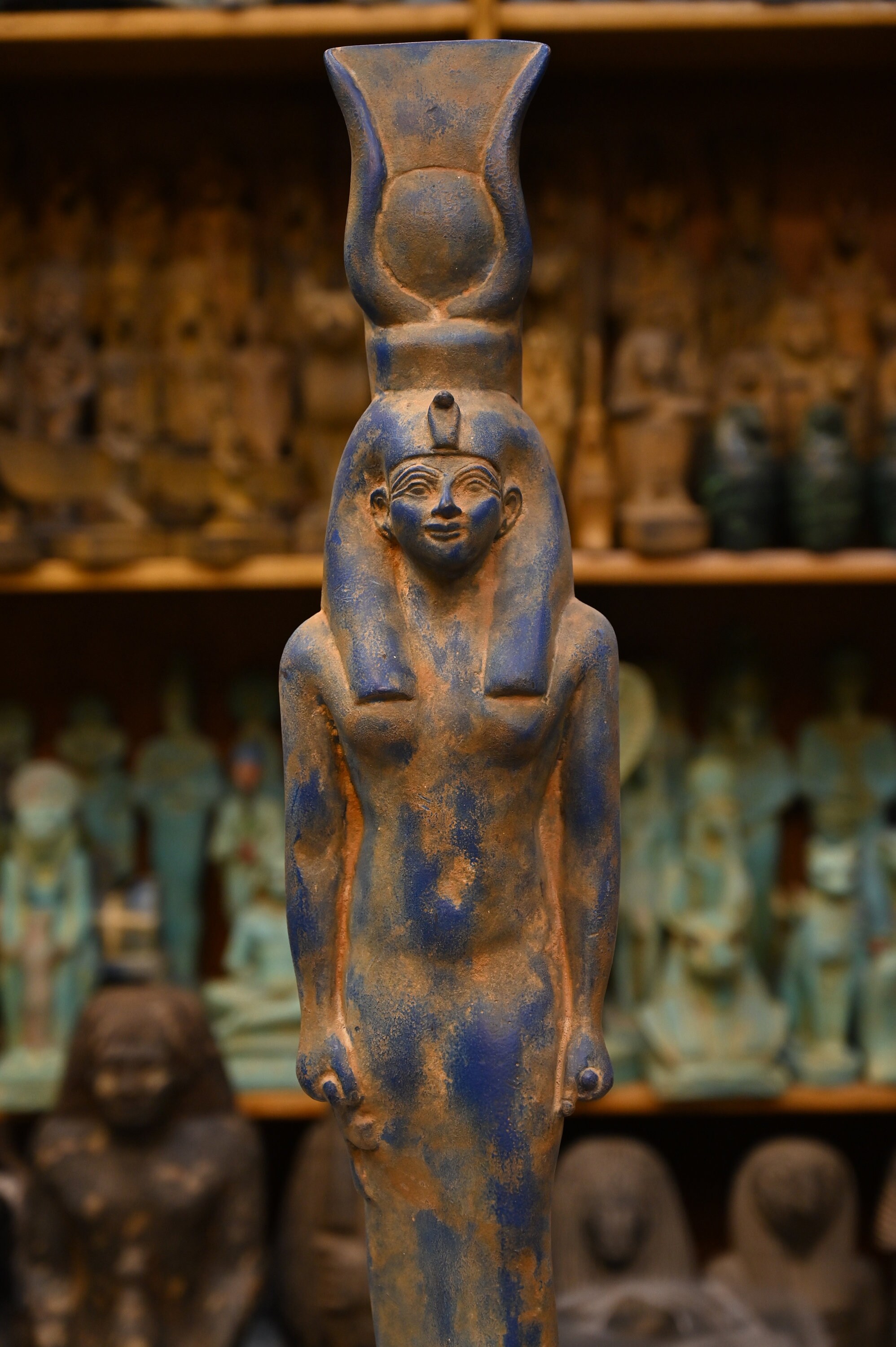 古代神話/エジプト学における天国、愛、美、幸福、豊穣の女神 古代神話/エジプト学における天国、愛、美、幸福、豊穣の女神