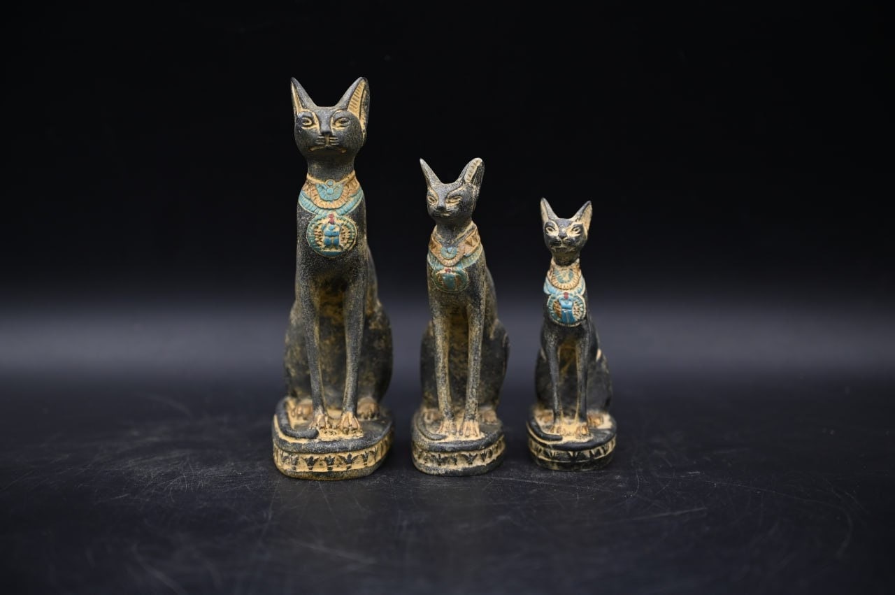 Egyptian Cat Basalt - Etsy, image size:1280x851
