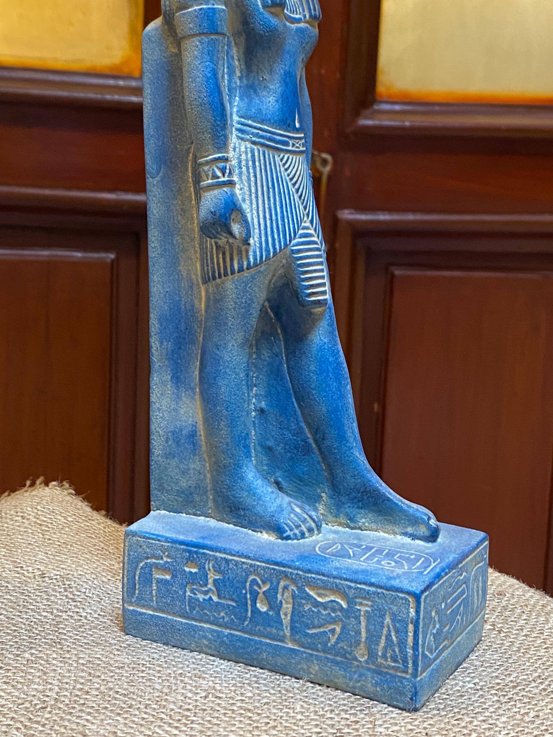 青い石のトート像、古代エジプトの知恵の神、祭壇装飾、エジプト製