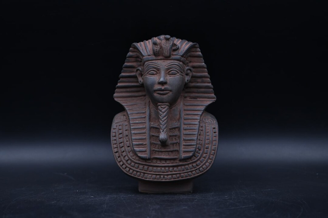 ツタンカーメン - エジプト王ツタンカーメン - 素敵な彫像 - エジプト