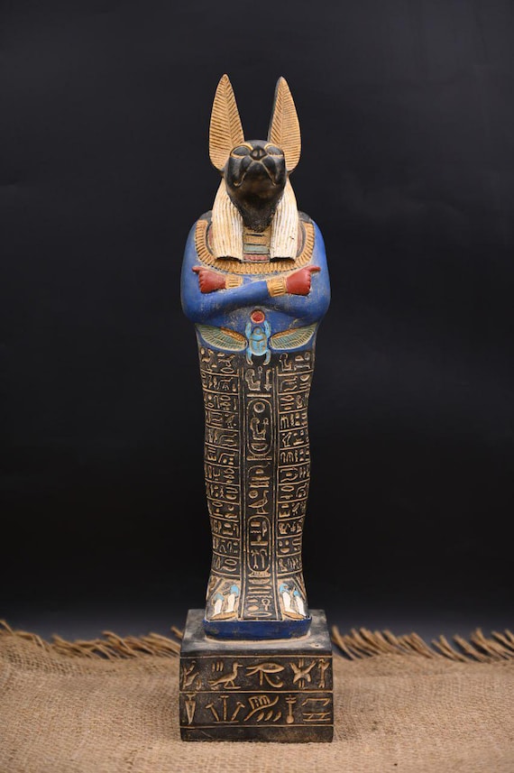 アヌビス像：エジプトのジャッカル神のレプリカ、室内装飾アート作品