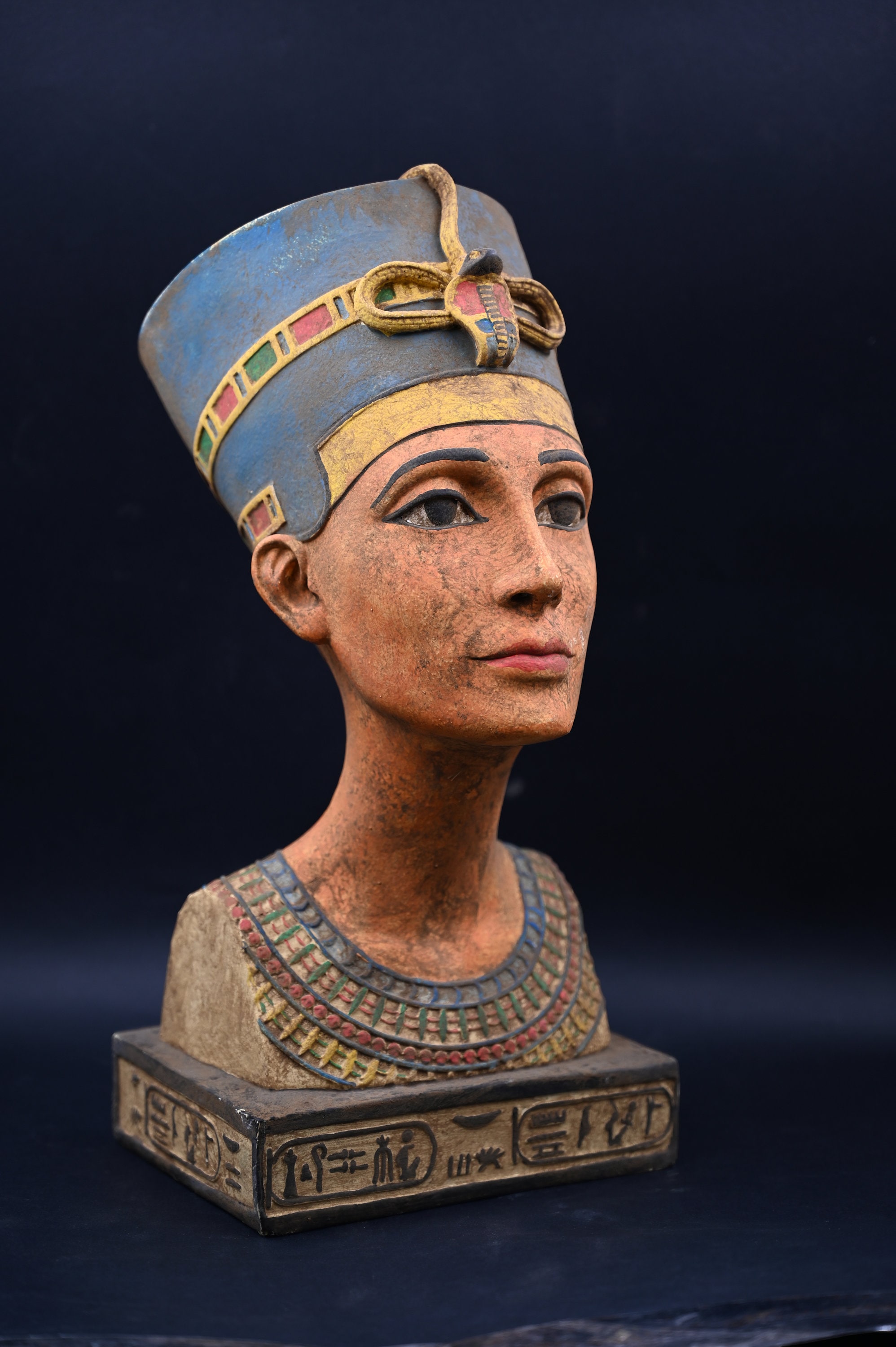 手作りのネフェルティティ女王の胸像レプリカ、エジプト風装飾ギフト