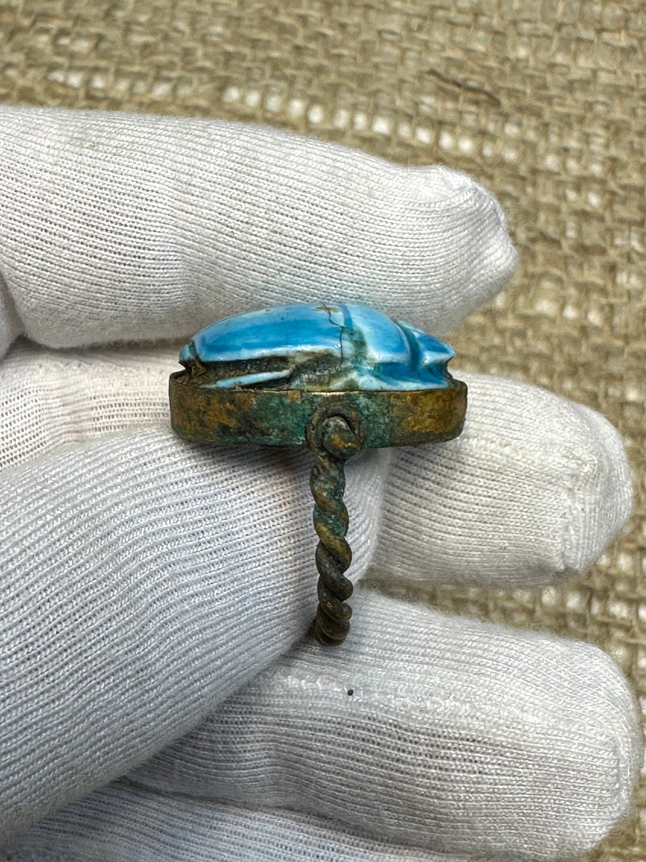 スカラベリング - 幸運/保護の象徴である素敵なスカラベリング