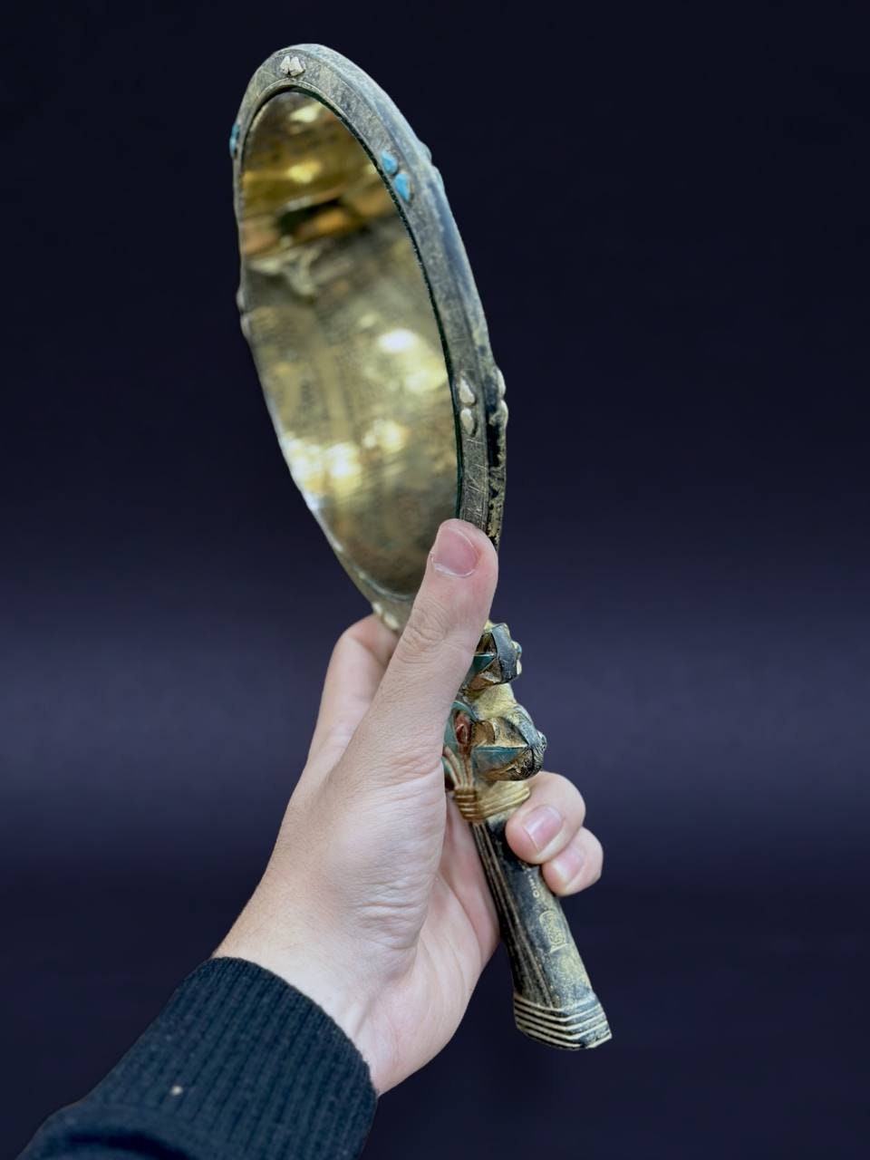 エジプト ファラオの鏡 ミラー 工芸品 守り神 Amazon | エジプトの