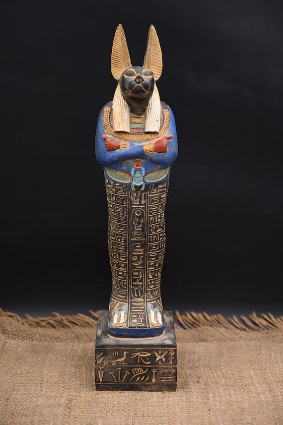 アヌビス像：エジプトのジャッカル神のレプリカ、室内装飾アート作品