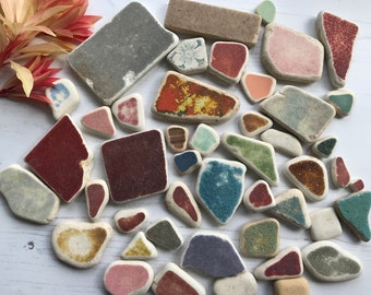 Lot de poterie de plage, objets de décoration de plage colorés, présentoir et mosaïque, fabrication de bijoux 640 g