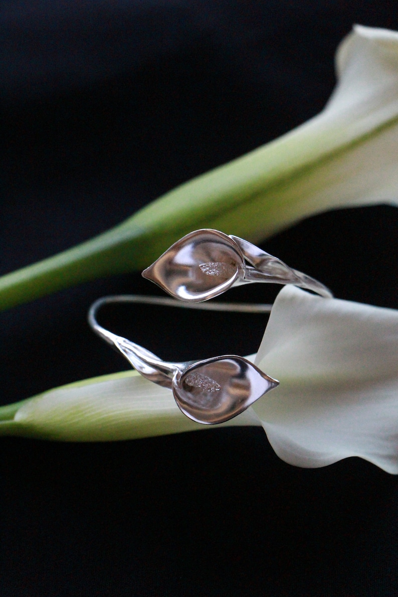 Sterling Silver Calla Lily Bracelet: Floral Bridal Jewelry - Etsy