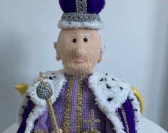 King Charles III Coronation Robes Tea Cosy Knitting Pattern