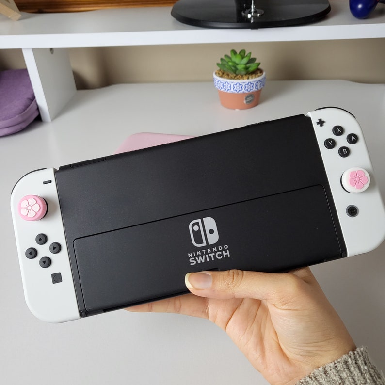 Pink Switch OLED Case With 4 FREE Sakura Flower Thumb Grip Caps ...