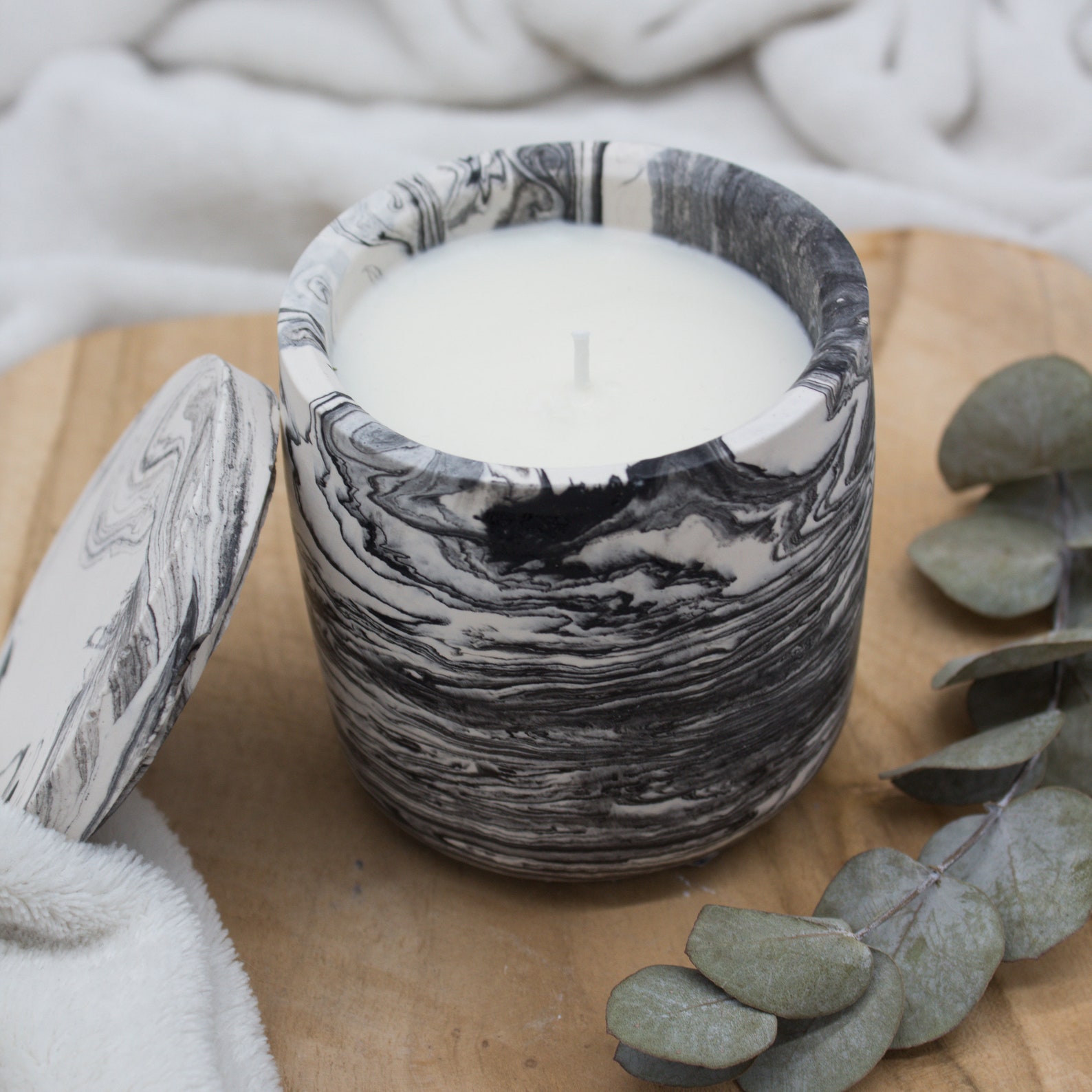 Scented candle in Jesmonite container light marble Etsy
