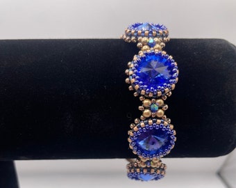 Blue crystal beaded bracelet
