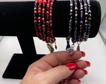 Memory wire beaded bracelet in your choice of red or purple