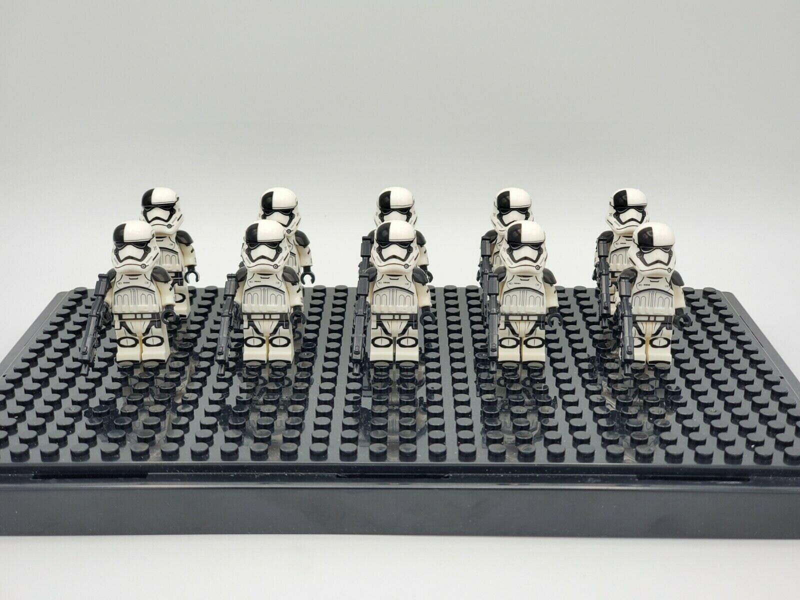 biggest lego stormtrooper army