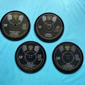 4 Elton John matching retro vinyl drinks coasters, hand crafted from original vinyl records, black waterproof velvet backed