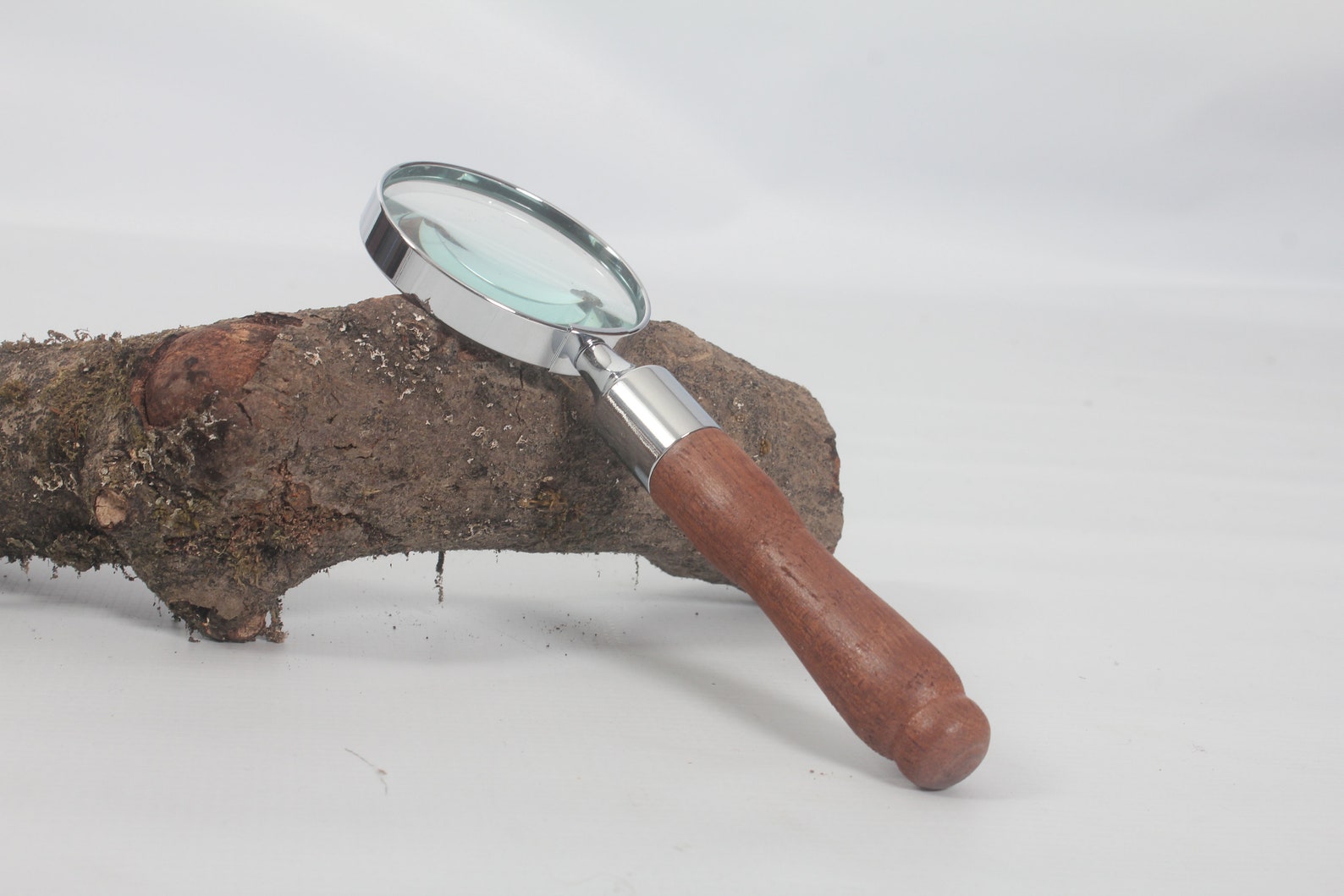 Wooden Magnifying Glass Elegant Magnifying Glass Handmade - Etsy