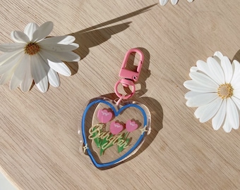 Porte-Clé KPOP  - Accessoire Élégant pour ARMY - Design Exclusif @_chambersart