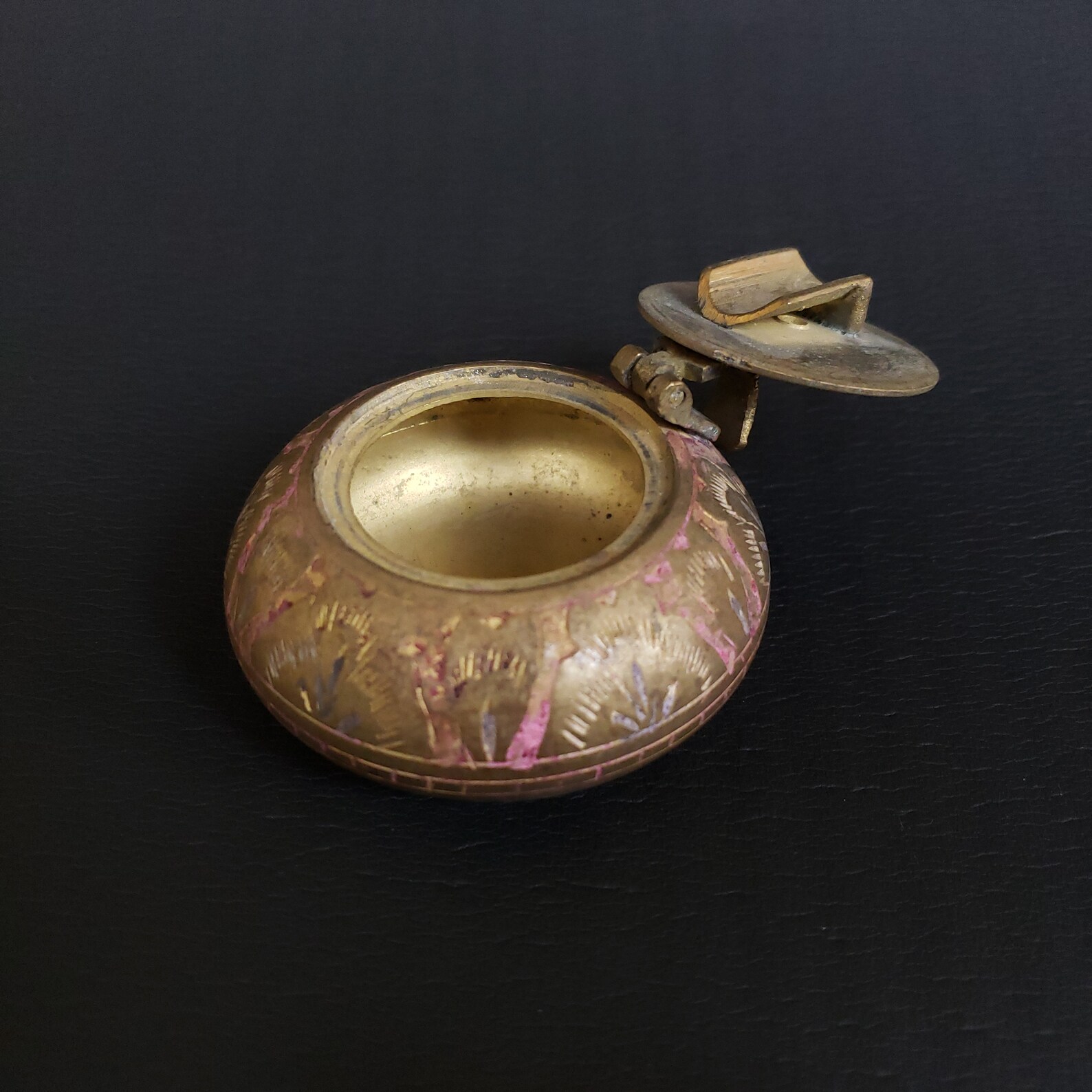 Vintage Brass Pocket Ashtray With Lid And Handmade Etched Etsy