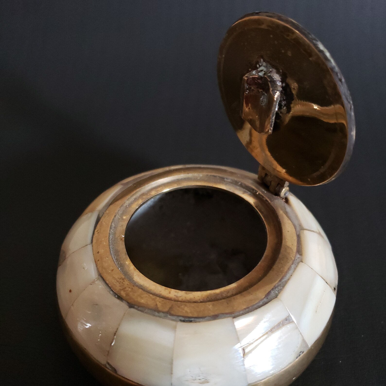 Vintage Brass Pocket Ashtray With Lid and Mother of Pearl Etsy