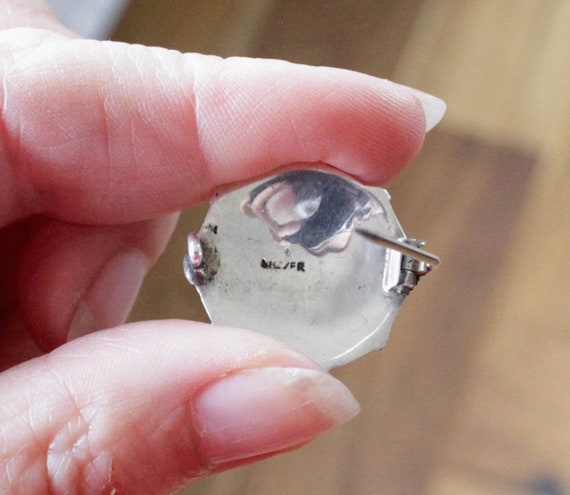 Vintage Celtic design circular silver shield broo… - image 8