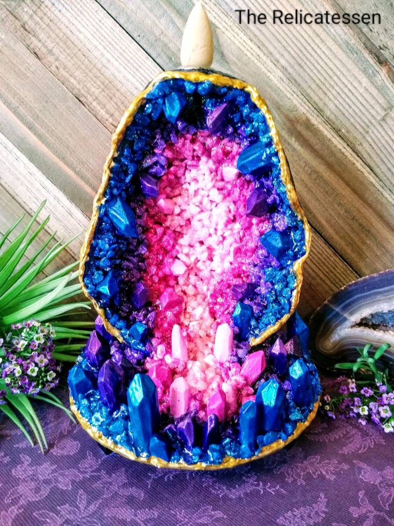 Crystal Geode Light up backflow incense burner Etsy