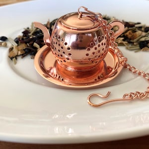 Gold Wire-Wrapped Teardrop Gemstone Tea Ball Infuser - Golden colored –  Mulberry Creek Traditionals